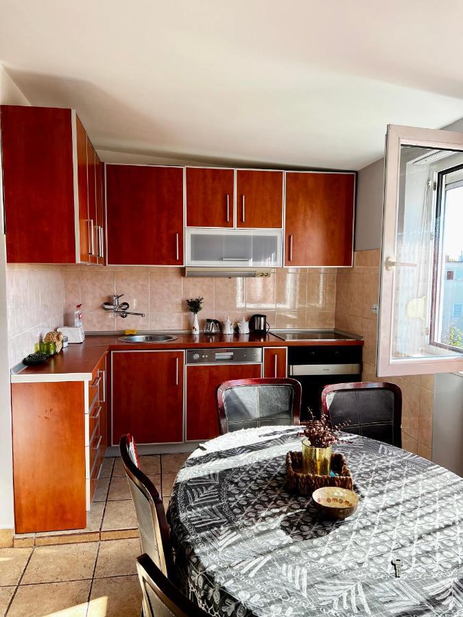 City Center Square Deluxe Nest Podgorica Luaran gambar